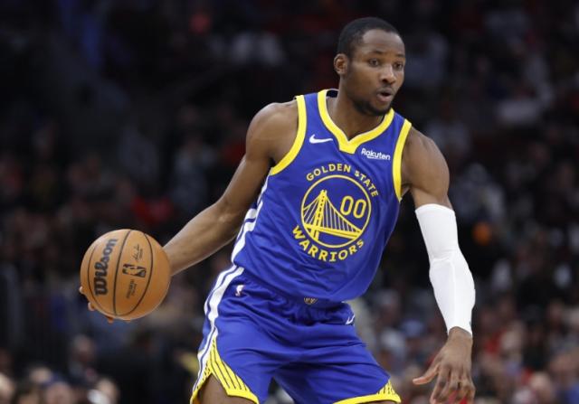 娱乐平台-身后火箭步步紧逼 库明加独挑勇士锋线大梁